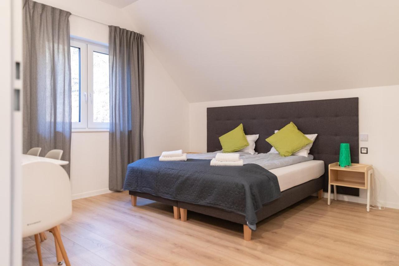 ינוביץ' Apartamenty Pod Zamkiem W Janowcu מראה חיצוני תמונה