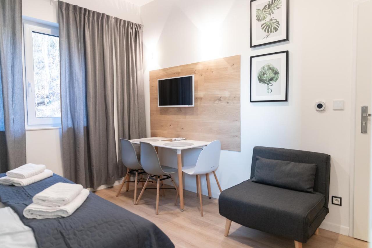 ינוביץ' Apartamenty Pod Zamkiem W Janowcu מראה חיצוני תמונה