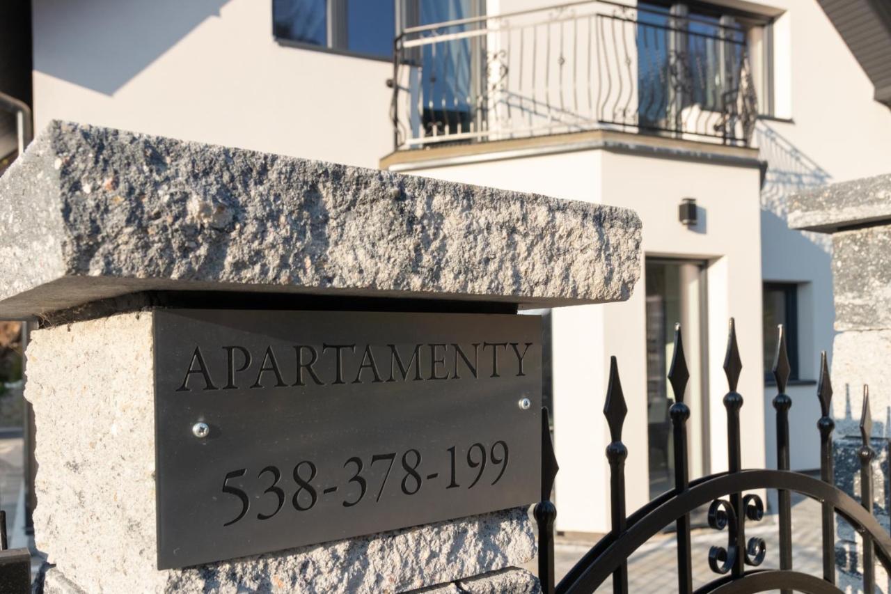ינוביץ' Apartamenty Pod Zamkiem W Janowcu מראה חיצוני תמונה