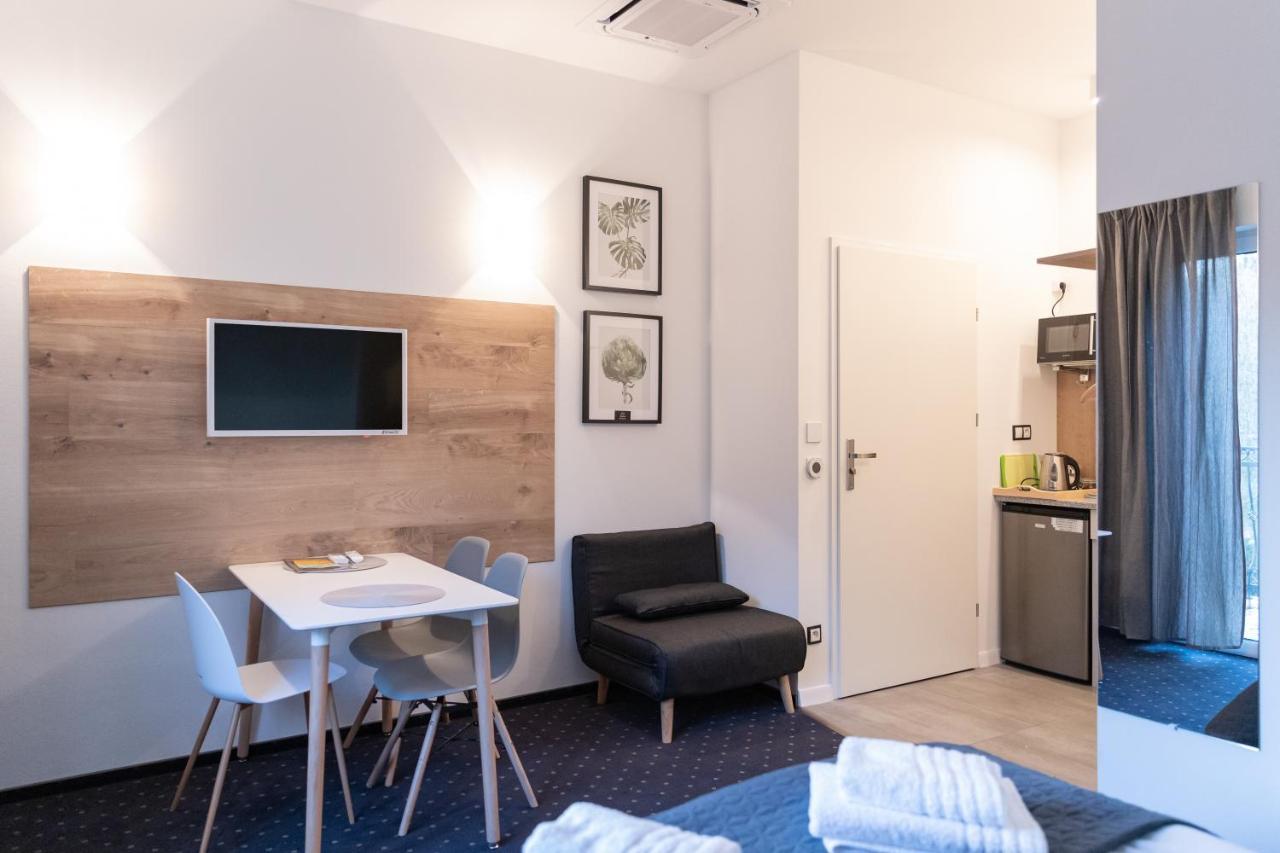 ינוביץ' Apartamenty Pod Zamkiem W Janowcu מראה חיצוני תמונה